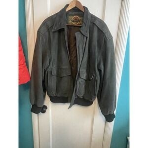 Cayenne Mens Zip Front Leather  Jacket, Vintage , Nice Color